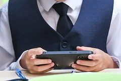 Российские потребители массово переходят на смартфоны с меньшим объемом памяти