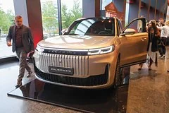 Российский бренд Esteo ворвался в топ лидеров премиального авторынка России