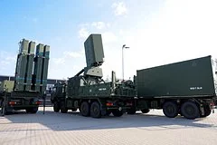 Российский дрон Ланцет поразил европейскую систему ПВО IRIS-T на большой дистанции