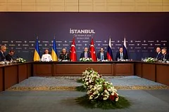 Российский эксперт поставил под сомнение участие Европы в мирных переговорах