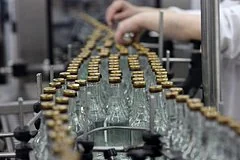 Российский водочный экспорт демонстрирует значительный рост выручки на мировых рынках