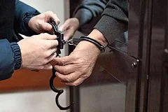 В Новгородской области мужчина получил 12 лет за кибербуллинг школьницы