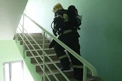 В Новосибирске двенадцатилетняя школьница вызвала спасателей ради любопытства и развлечения