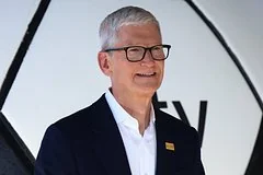 Эпоха Тим Кука завершена: новый глава Apple Джон Тернус возглавит корпорацию