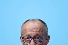 Оппозиция Германии обвинила власти в доведении страны до финансового банкротства