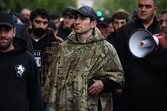 Оппозиция Армении готовит обращение в Конституционный суд из-за церковного вопроса