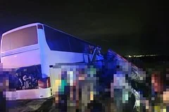 Трагедия на трассе Кавказ: автобус из Грузии врезался в КамАЗ