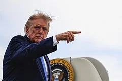 Трамп переключает внимание на Канаду из-за политических неудач в Иране и Украине