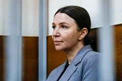 Праздник за решеткой: Елена Блиновская отметила 45-летие в условиях колонии