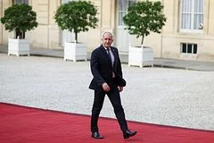 Премьер-министр Болгарии Румен Радев обвинил европейские страны в безрассудстве