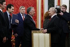 В Кремле продолжаются важные переговоры Путина с представителями администрации США