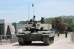 Кризис подготовки в британской армии из-за нехватки командиров танков Challenger 2
