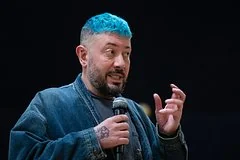 Артемий Лебедев оценил инициативу создания нового учебника украинской истории