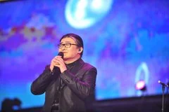 Ушел из жизни легендарный китайский певец и композитор Лю Хуань
