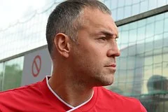 Станислав Черчесов опроверг слухи о переходе Артема Дзюбы в грозненский Ахмат