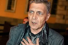 Суд в Санкт-Петербурге рассмотрит уголовное дело журналиста Александра Невзорова и его супруги