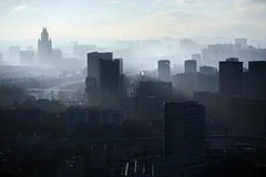 Густой туман и ночные заморозки: синоптики предупреждают жителей Москвы о резком изменении погоды