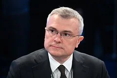 Тверской суд продлил домашний арест заместителю председателя ВЭБ.РФ Артему Довлатову