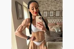 Звезда Babestation Ребекка Джейд раскрыла секрет популярности своей мускулатуры