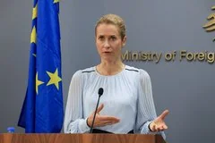 Европа резко осудила решение Дональда Трампа по поставкам российского дизеля