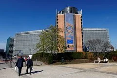 Евросоюз рассматривает смягчение топливных стандартов на фоне глобального энергетического кризиса