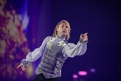 Двукратный олимпийский чемпион Евгений Плющенко госпитализирован в турецкой больнице после укуса осы