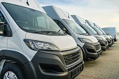 Рынок легкого коммерческого транспорта в России продемонстрировал резкое падение продаж