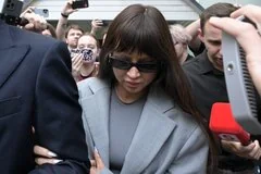 Из служебного сейфа МВД бесследно исчезли элитные украшения блогерши Лерчек